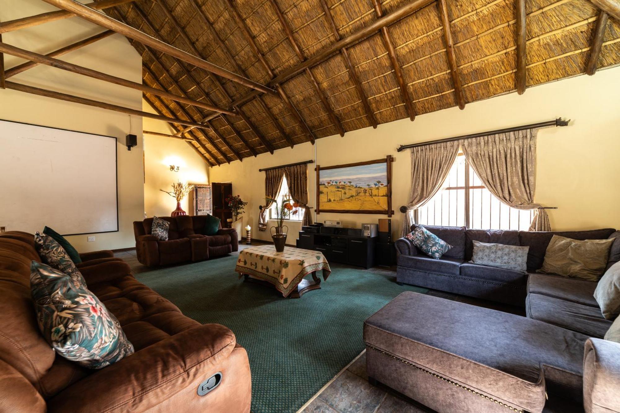 Thatch Haven Guesthouse Центурион Экстерьер фото